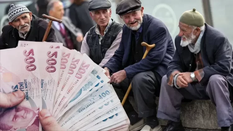 Emeklilere banka promosyon ödemeleri, kamu ve özel bankalarda hız kesmeden devam ediyor.