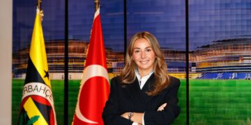 Fenerbahçe Medicana’da, yeni menajer Ecem Türker oldu!