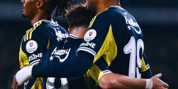 Fenerbahçe, Trabzonspor’u tek golle devirdi!