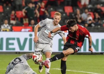 Gaziantep FK, Kocaelispor’u 2 golle geçti!