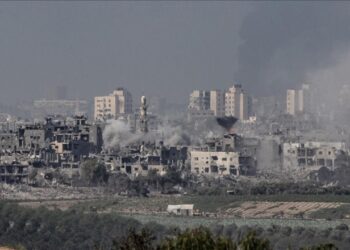 İsrail’in saldırıları Gazze’nin kuzeyinde iletişimi durdurdu İsrail’in saldırıları Gazze’nin kuzeyinde iletişimi durdurdu