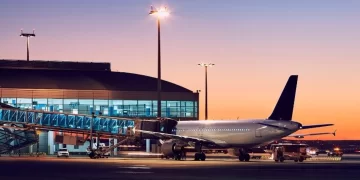 Türkiye genelinde havalimanları 10 ayda 211 milyon yolcuya hizmet verdi Havayolu gümrük işlemlerinde dijital dönüşüm: Kağıt belgeler tarih oluyor