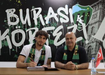 Kocaelispor, Macar stoper Botond Balogh’u açıkladı!