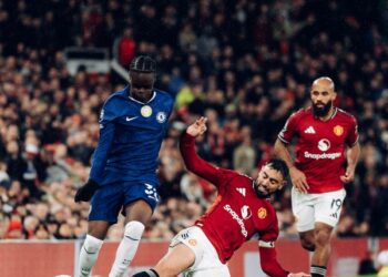 Manchester United, Chelsea’yi 2 golle geçti!