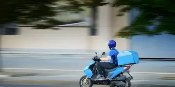 Bakan Uraloğlu: 72 binden fazla motokurye kayıt altına alındı