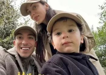 Öykü Karayel oğlu Roman ile tatilde