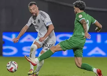 Serik Spor-Erzurumspor FK maçında kazanan yok!