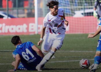 Eskişehirspor, Ankaraspor’u geçip kupada turladı!