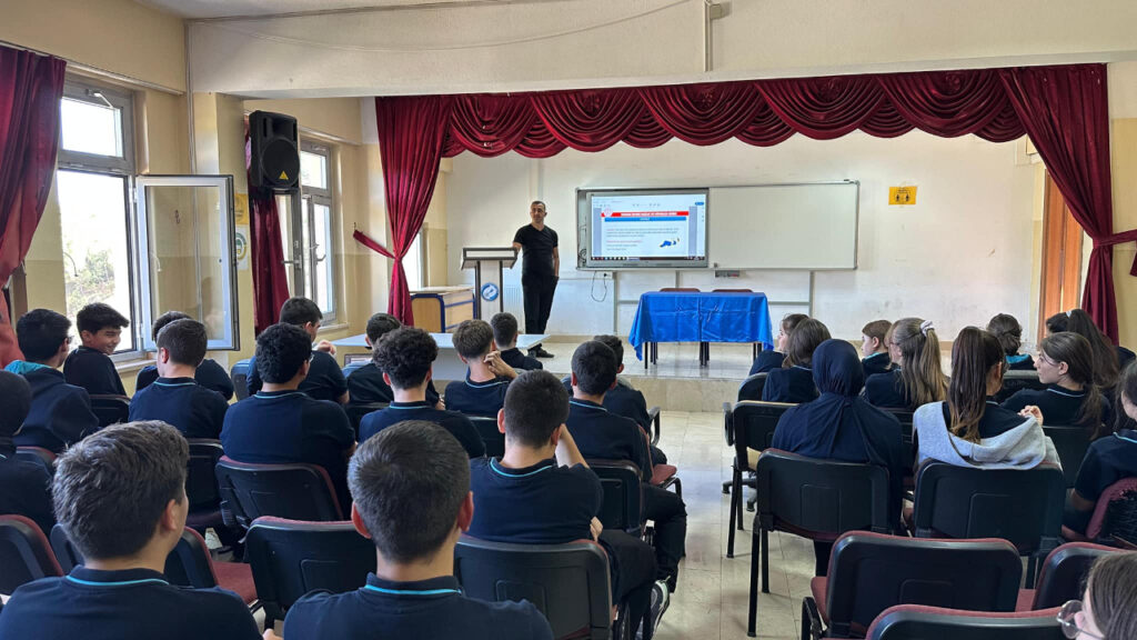 sinop boyabatta ogrencilere ilk yardim egitimi habermeydan