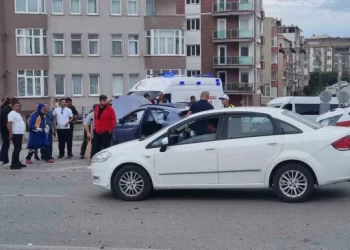 Sinop’ta trafik kazası: 2 yaralı