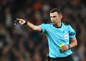 Türkiye-İspanya maçının hakemleri açıklandı!