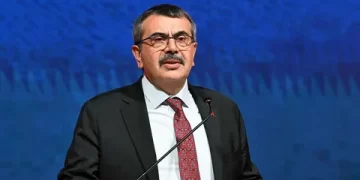 Bakan Tekin: 15 bin öğretmen arkadaşımızın atamalarımızı yapacağız