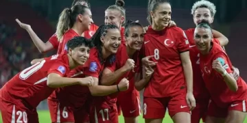 Cumhurbaşkanı Erdoğan A Millî Kadın Futbol Takımı‘nı tebrik etti Cumhurbaşkanı Erdoğan A Millî Kadın Futbol Takımı‘nı tebrik etti
