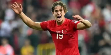 Ala Tokel futbolcu Bertuğ Yıldırım’la ayrılık nedenini açıkladı!