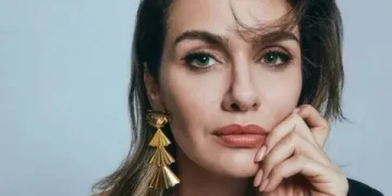 Birce Akalay: Listedeki maddeler düzenli kullandığım antidepresan ve ağrı kesiciler