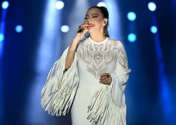 Ebru Gündeş'in ani boşanmasının nedeni belli oldu Ebru Gündeş’in ani boşanmasının nedeni belli oldu