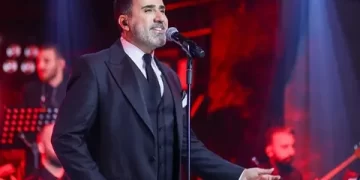 Emrah sahnelere geri döndü! Emrah sahnelere geri döndü!