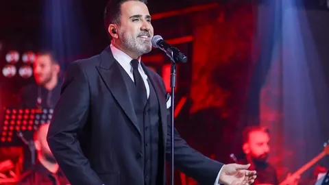 Emrah sahnelere geri döndü! Emrah sahnelere geri dondu1 habermeydan