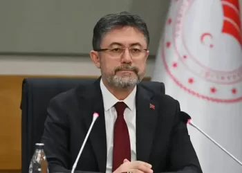 Bakan Yumaklı: Gıda ihtiyacında herhangi bir risk oluşması söz konusu değildir Bakan Yumaklı: Gıda ihtiyacında herhangi bir risk oluşması söz konusu değildir