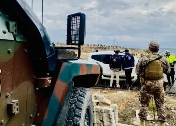 Yurt Genelindeki Denetimlerde 169 Göçmen Kaçakçısı Yakalandı Yurt Genelindeki Denetimlerde 169 Göçmen Kaçakçısı Yakalandı