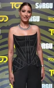 Hazal Kaya zayifladi1 habermeydan
