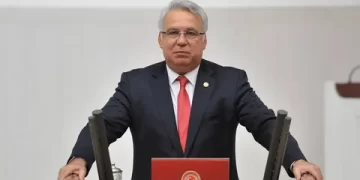 Eski AK Parti Milletvekili Hüseyin Kocabıyık Gözaltına Alındı! Hüseyin Kocabıyık kimdir?