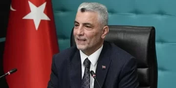 Cumhuriyet tarihinin rekoru kırıldı! İhracatımız 390 milyar dolara ulaştı Cumhuriyet tarihinin rekoru kırıldı! İhracatımız 390 milyar dolara ulaştı