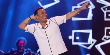 Mustafa Sandal İngiltere’de “Uluslararası Sanatçı” olarak anılıyor