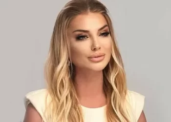 Songül Karlı'nın son hali sevenlerini şaşırttı Songül Karlı’nın son hali sevenlerini şaşırttı