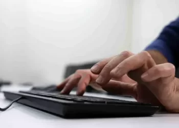 TOKİ sosyal konut dolandırıcılarına karşı uyardı!