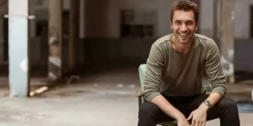 Taşacak Bu Deniz’in Adil’i Ulaş Tuna Astepe kimdir?