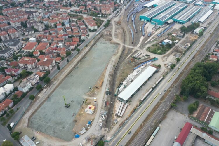 Bakan Uraloğlu duyurdu! Türkiye'nin ilk hızlı tren fabrikası Turkiyenin ilk hizli tren fabrikasi habermeydan