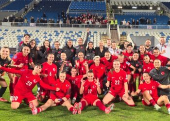 A Milli Kadın Futbol Takımı, Kosova'y 4 golle devirdi! A Milli Kadın Futbol Takımı, Kosova’y 4 golle devirdi!