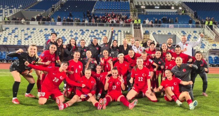A Milli Kadın Futbol Takımı, Kosova'y 4 golle devirdi! a milli kadin futbol takimi kosovayi 4 golle devirdi habermeydan e1761335667200