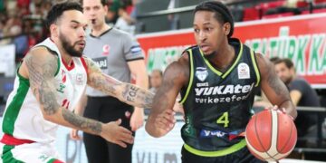 Anadolu Efes, Merkezefendi’yi farklı geçti!