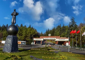 Açıköğretim Fakültesi 35 bin engelli öğrencinin eğitim yolunu açıyor