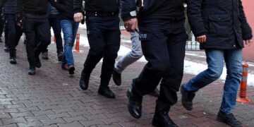 Ankara’da rüşvet soruşturmasında 9 tutuklama