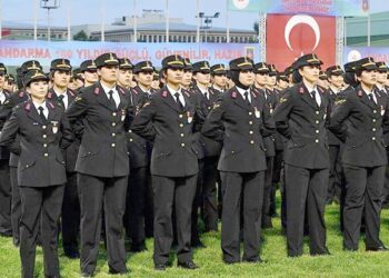 Astsubaylar günü mesajları: En özel ve anlamlı 17 Ekim kutlama sözleri