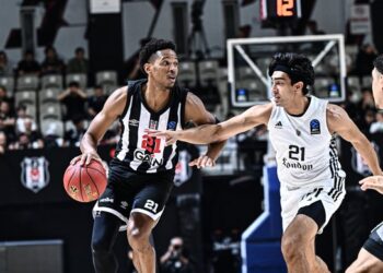 Beşiktaş GAİN, London Lions’u farklı geçti!