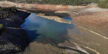 Bursa’nın ana su kaynağı barajlarda su tamamen tükendi