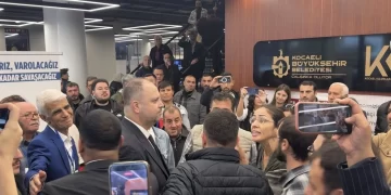 CHP Kocaeli İl Kongresi’nde gerginlik!