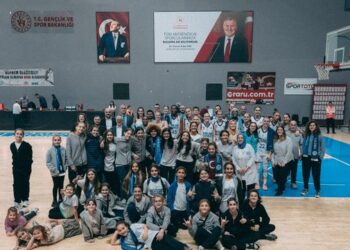 Emlak Konut, Saarlouis Royals'ı farklı geçti! Emlak Konut, Saarlouis Royals’ı farklı geçti!