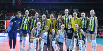 Fenerbahçe, THY’ye set vermedi!