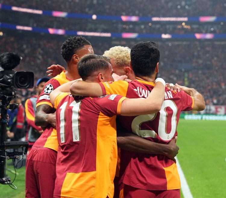 galatasaray liverpoolu devirdi habermeydan