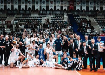 Halkbank, Galatasaray'a set vermedi! Halkbank, Galatasaray’a set vermedi!