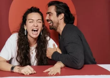 İbrahim Çelikkol ve Birce Akalay küstü! İbrahim Çelikkol ve Birce Akalay küstü!