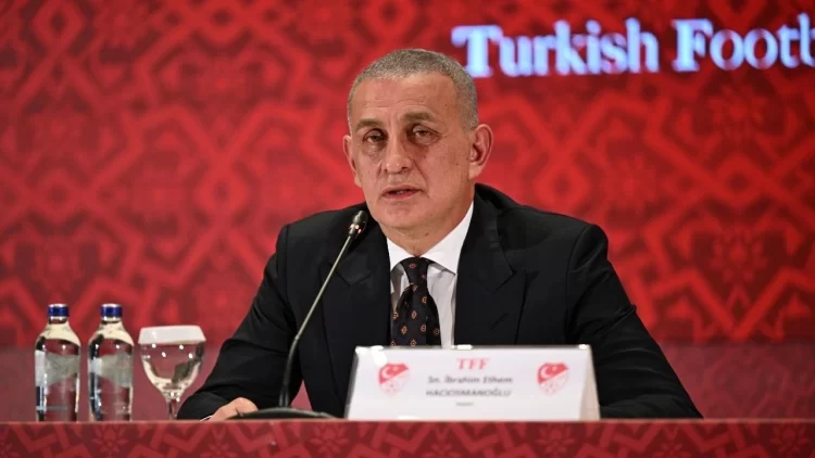 Hacıosmanoğlu: Profesyonel liglerdeki 152 hakem aktif bahis oynuyor TFF Başkanı İbrahim Hacıosmanoğlu, profesyonel liglerde görev yapan 571 hakemden 371’inin bahis hesabı bulunduğunu duyurdu.