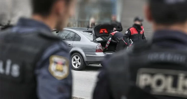 İstanbul Emniyet Müdürlüğü’nün 2025 yılına ait 9 aylık verileri, şehrin suç haritasını gözler önüne serdi. Binlerce olayın kayda geçtiği raporda bazı ilçeler, suç yoğunluğu açısından öne çıktı.