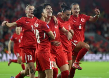 Kadın A Milli Takım, Kosova'yı 3 golle geçti! Kadın A Milli Takım, Kosova’yı 3 golle geçti!