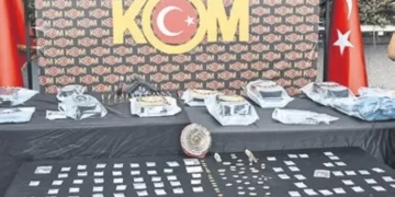 Kapalıçarşı’da şampuan şişesine gizlenen pırlantalar: Kaçak operasyonunda şoke eden detaylar